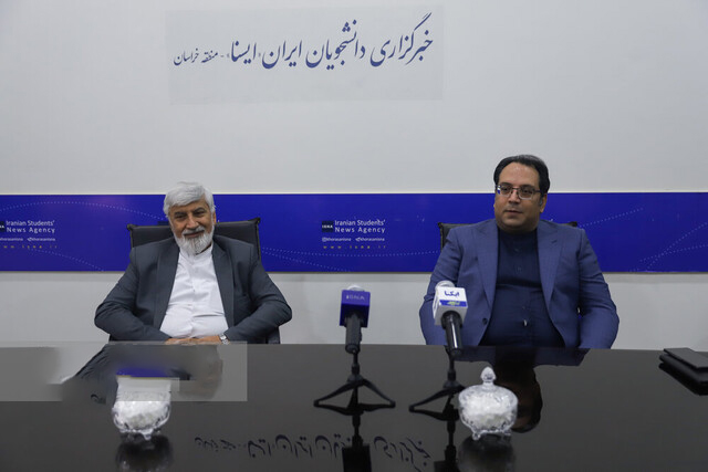 مناظره‌ احمد ظریفیان، دبیر اول حزب کارگزاران سازندگی استان و حمیدرضا ترقی، رئیس شورای وحدت نیروهای انقلاب در خراسان رضوی 
