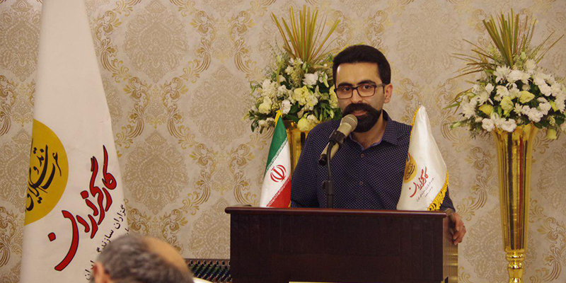 دولت اجرای روح قانون منع بکارگیری بازنشستگان را به اجرای ظاهر آن اولویت بخشد