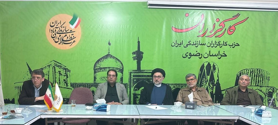 محمدعلی ابطحی: آقای خاتمی در عصر خودش موفق بود، اکنون جوانان باید برنامه بدهند